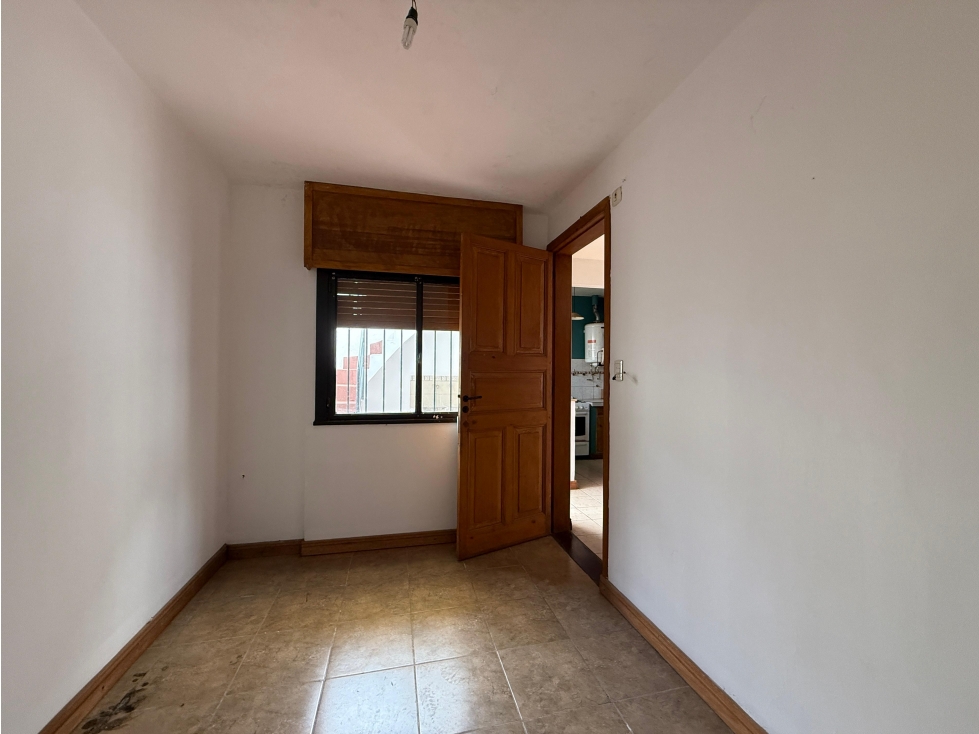 Departamento 3 ambientes en planta baja a la venta en lujan centro alsina 1344 - 4