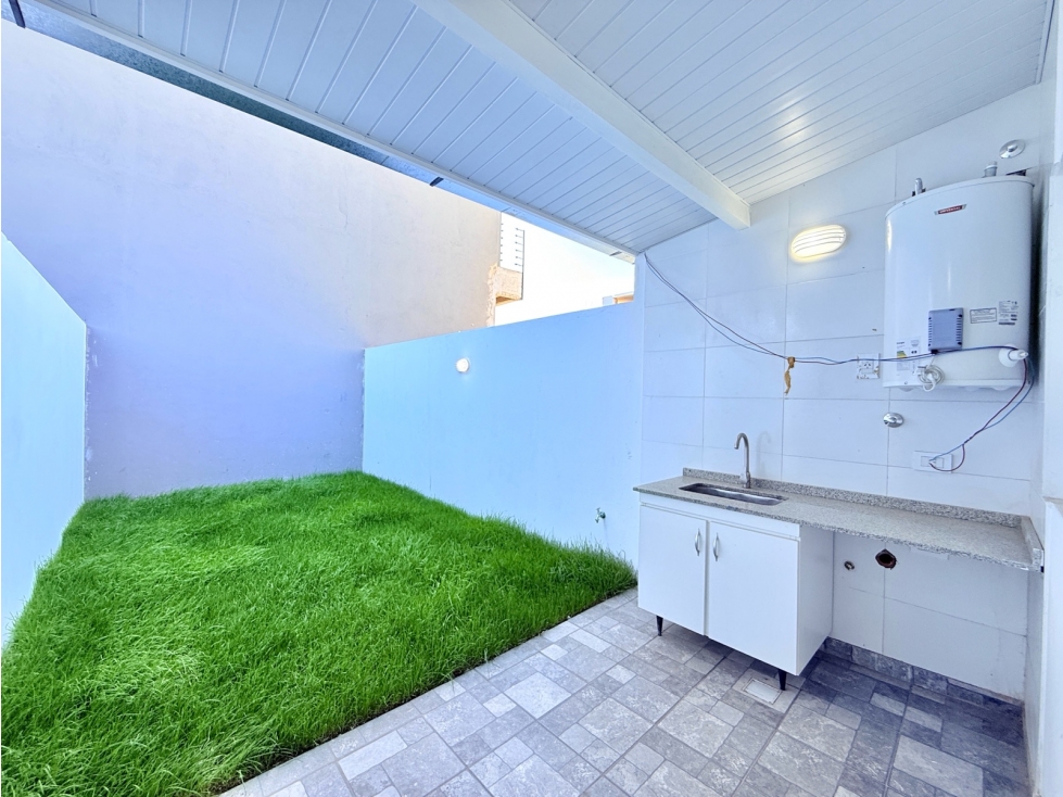 departamento a estrenar 2 ambientes en venta en lujan centro con patio y cochera - 6