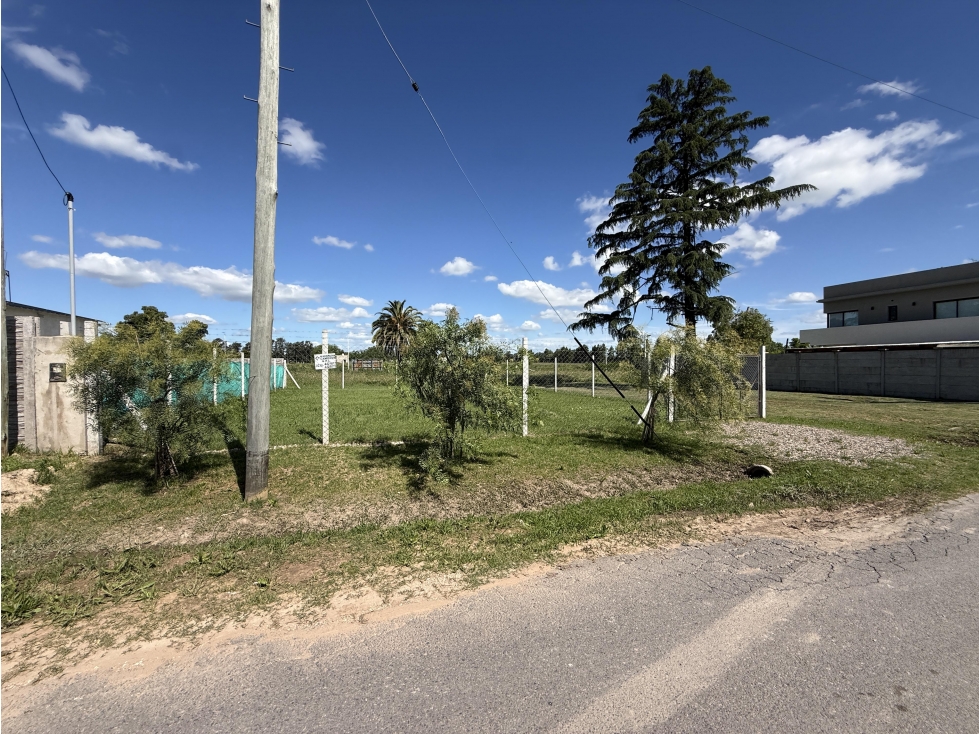 terreno en venta en lujan con fondo a espacio verde - 3