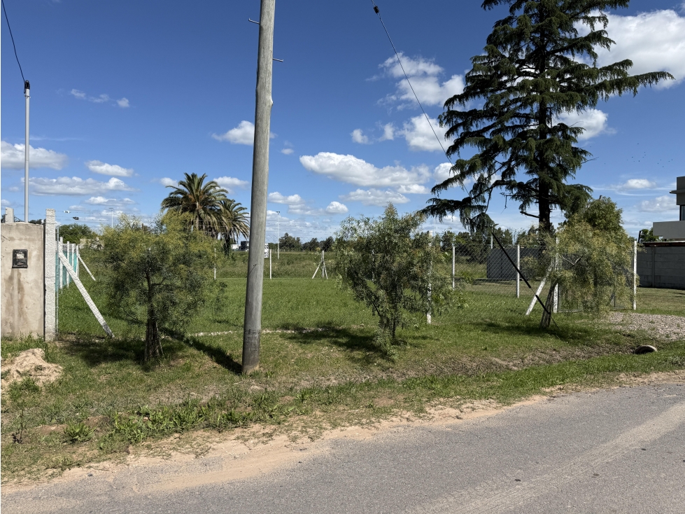 terreno en venta en lujan con fondo a espacio verde - 5