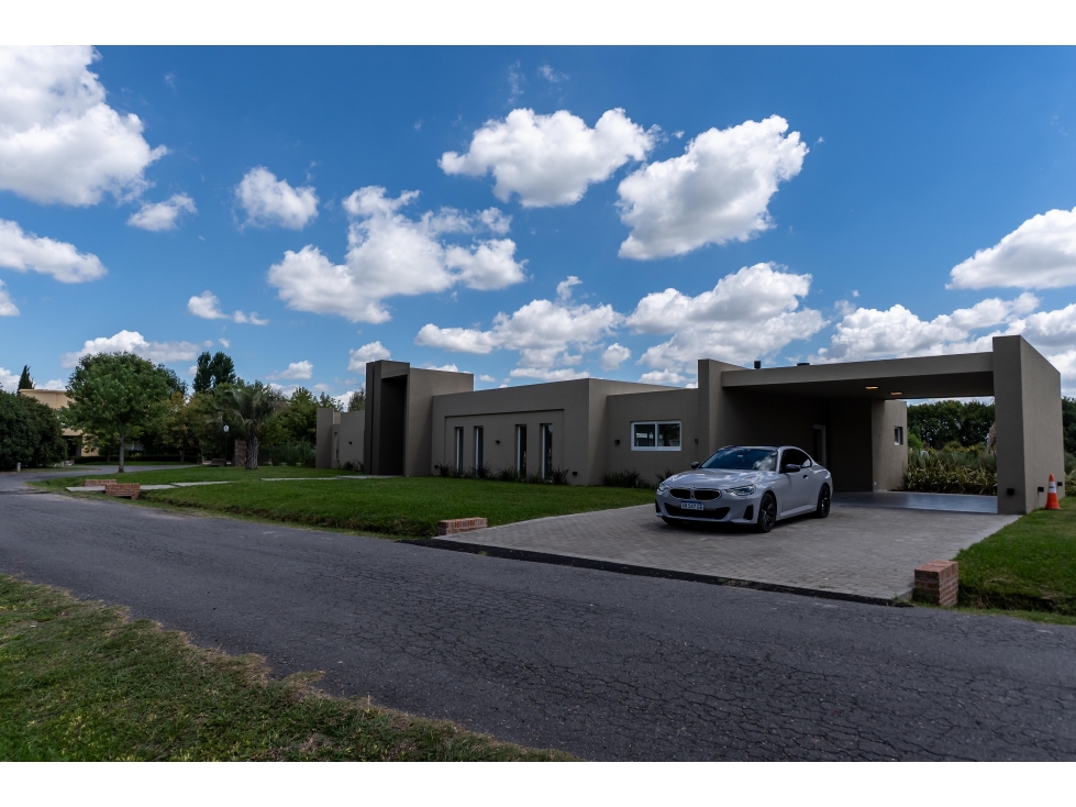 casa a estrenar de 5 ambientes en venta - 2