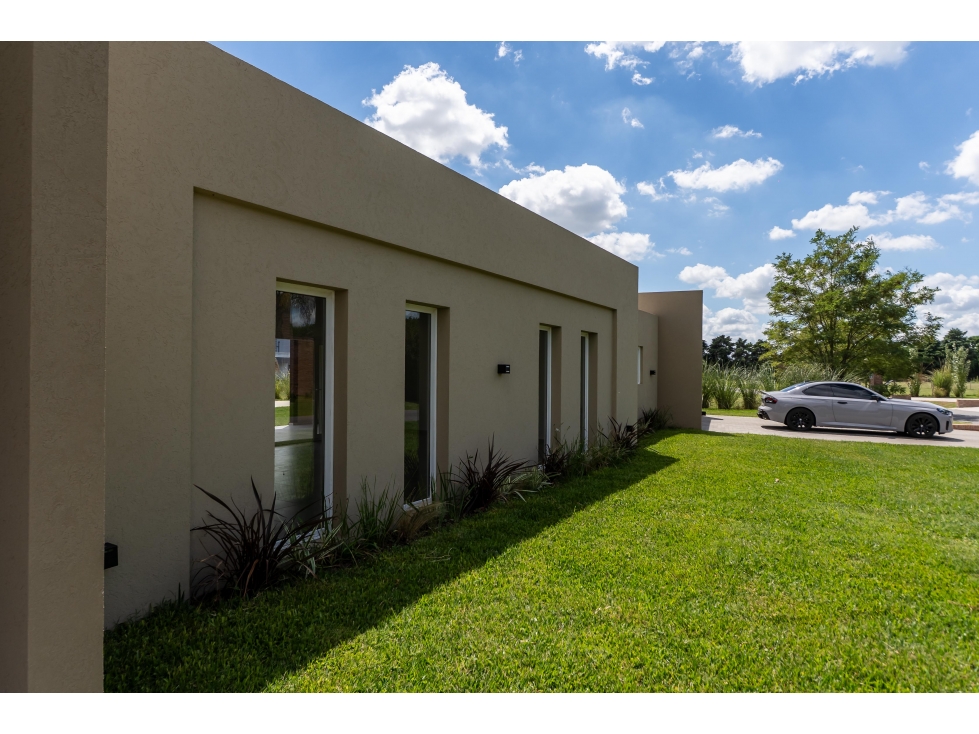 casa a estrenar de 5 ambientes en venta - 4