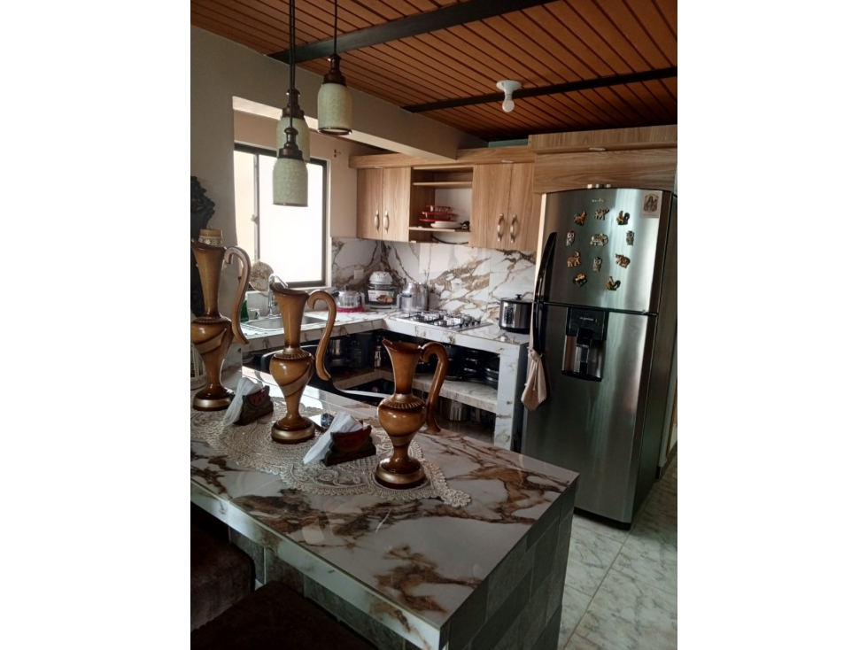 VENDO CASA EN BARRIO NUEVO-BELLO-RECIEN TERMINADA-PARQUEADERO MOTO