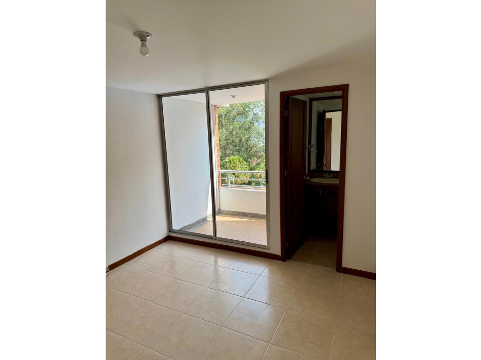 VENDO APARTAMENTO EN EL POBLADO-MEDELLÍN-DUPLEX-SE RECIBE