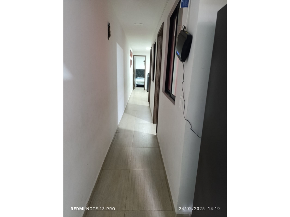 VENDO APARTAMENTO EN FORENCIA-MEDELLÍN-DE LUJO-PARTE BAJA — foto 5