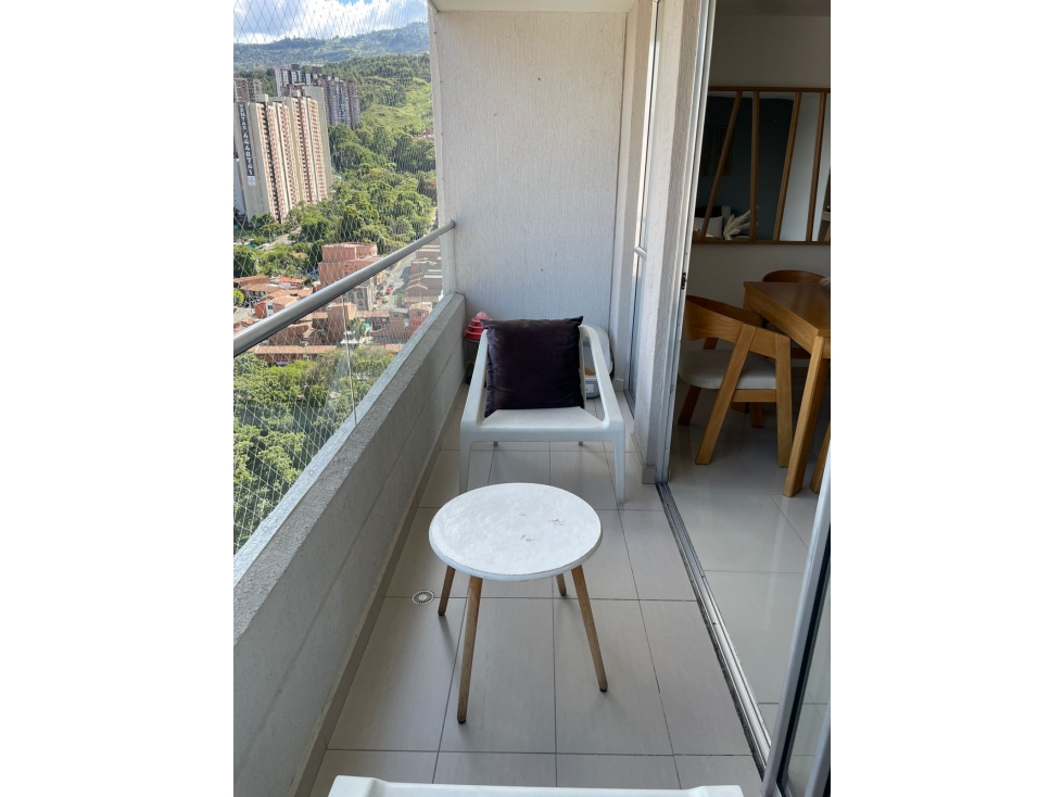 VENDO APARTAMENTO EN CIUDAD DE LOS PUERTOS-BELLO-AMPLIO-PARKING — foto 2