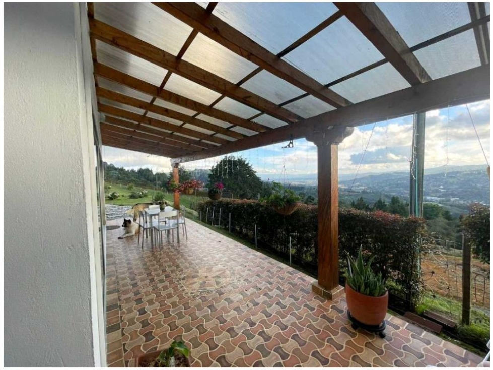 VENDO FINCA EN GUARNE-ANTIOQUIA-A 15 MIN DEL MUNICIPIO-VIE BUEN ESTADO — foto 4