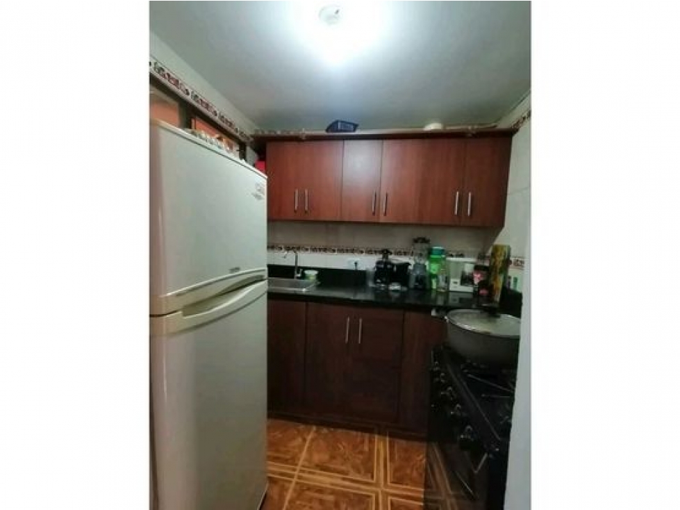 VENDO CASA EN BOYACÁ LAS BRISAS-MEDELLÍN-PISO 2 - CALLE AMPLIA — foto 6