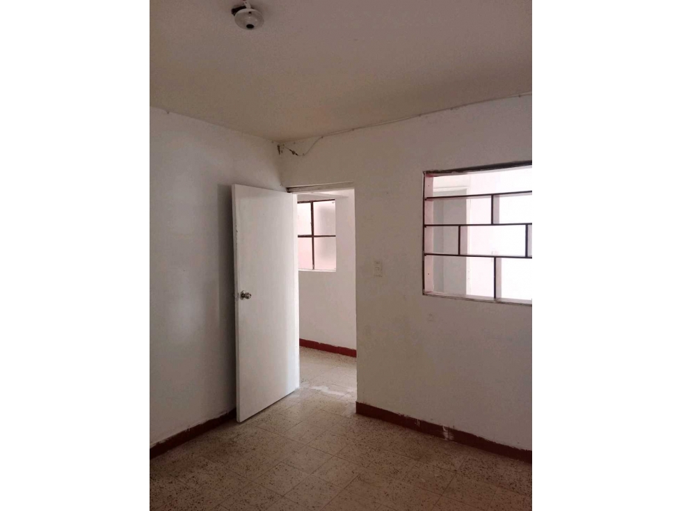VENDO APARTAMENTO SEGUNDO PISO EN CARMELO - BELLO-AMPLIO — foto 5
