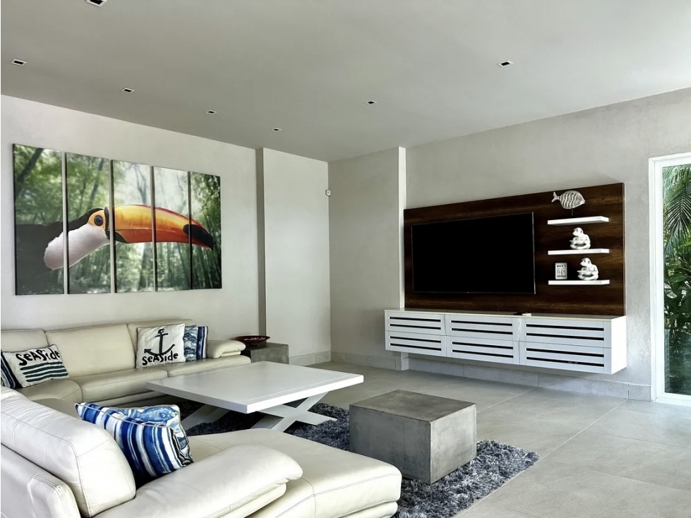 Venta de Casa Frente a la Playa - Bijao — foto 6
