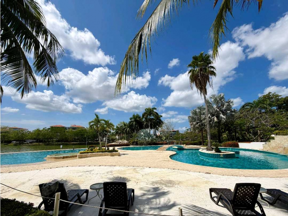 VENDO APARTAMENTO DUPLEX LAGUNA CLUB CARTAGENA