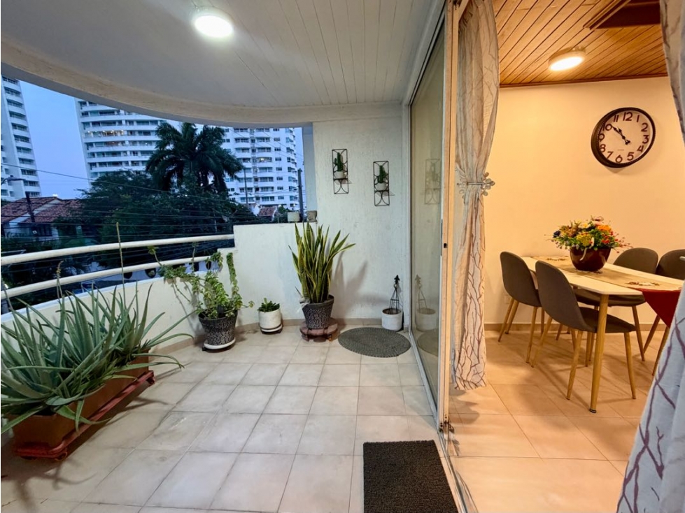 VENDO APARTAMENTO CERCA A LA BAHIA MANGA CARTAGENA