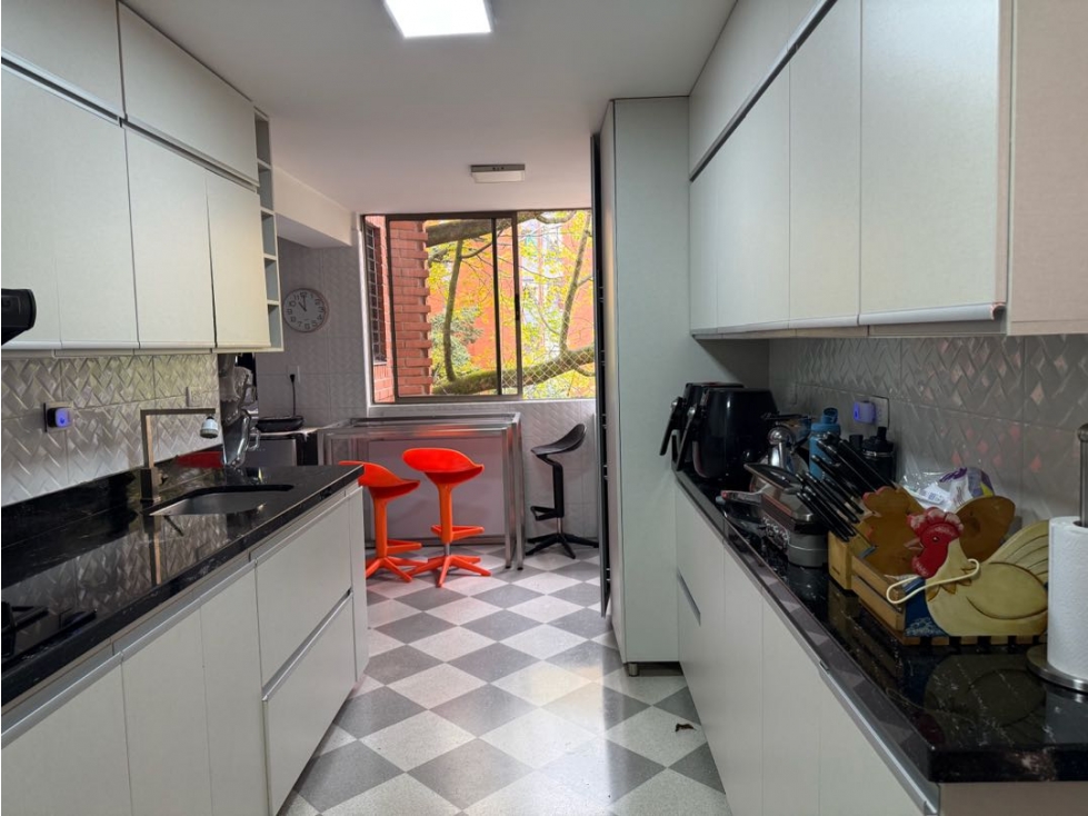 VENTA DE APARTAMENTO EN EL POBLADO SECTOR EL TESORO — foto 6