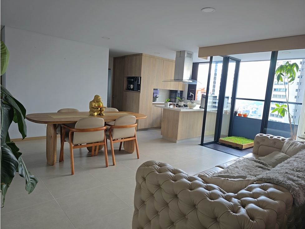 [LJ] Apartamento en El Poblado, Medellin · Venta — foto 2