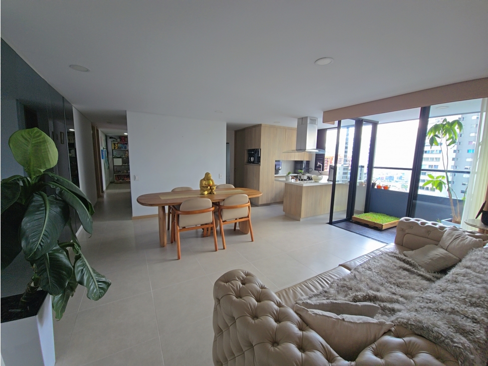 [LJ] Apartamento en El Poblado, Medellin · Venta — foto 4