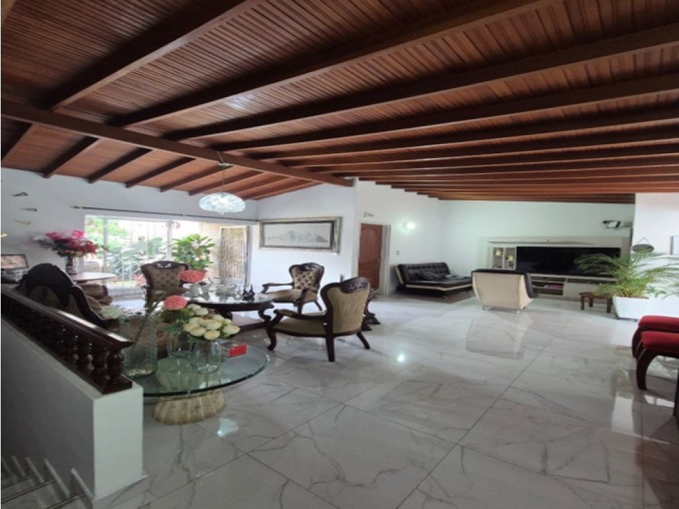 VENTA CASA LAURELES — foto 2