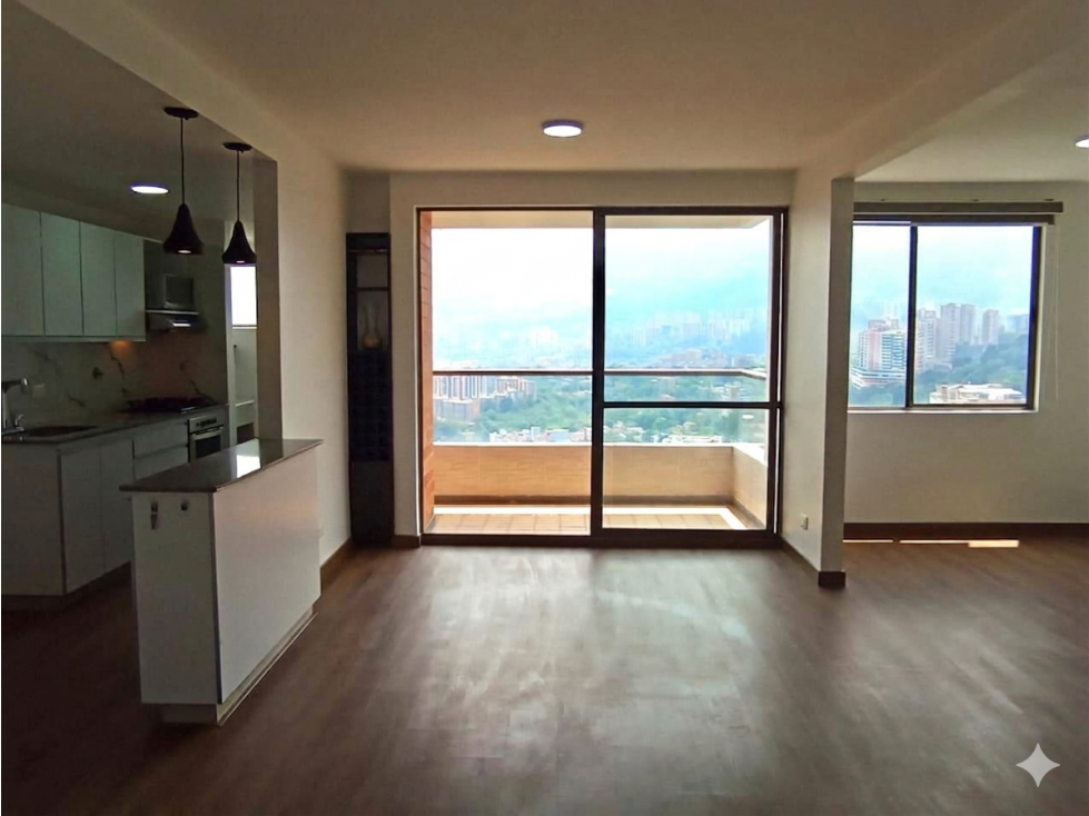VENTA APARTAMENTO LOMA DEL BARRO, ENVIGADO.