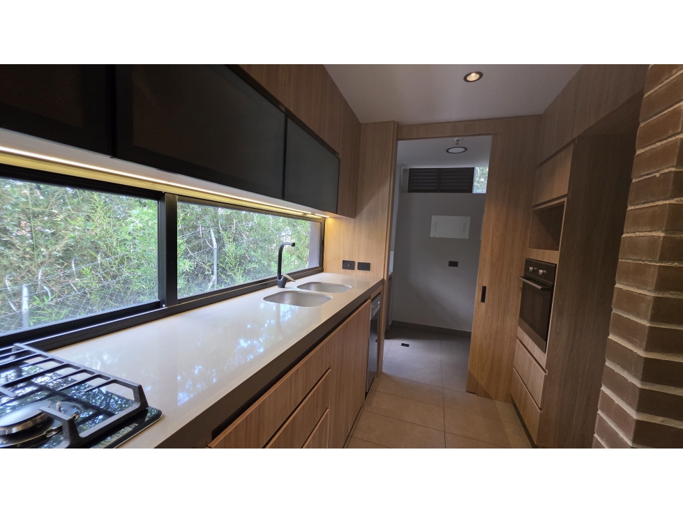 VENTA APARTAESTUDIO LOMA DEL ESMERALDAL ENVIGADO PARA ESTRENAR — foto 3