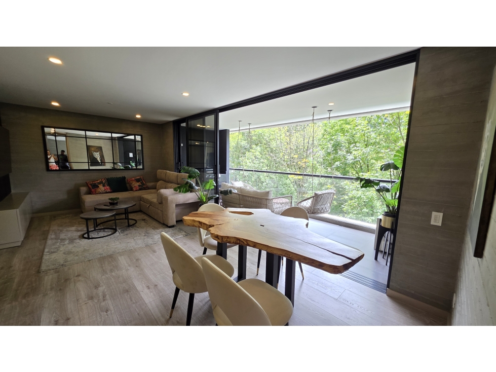 VENTA APARTAMENTO ALTOS DEL POBLADO, MEDELLIN — foto 2