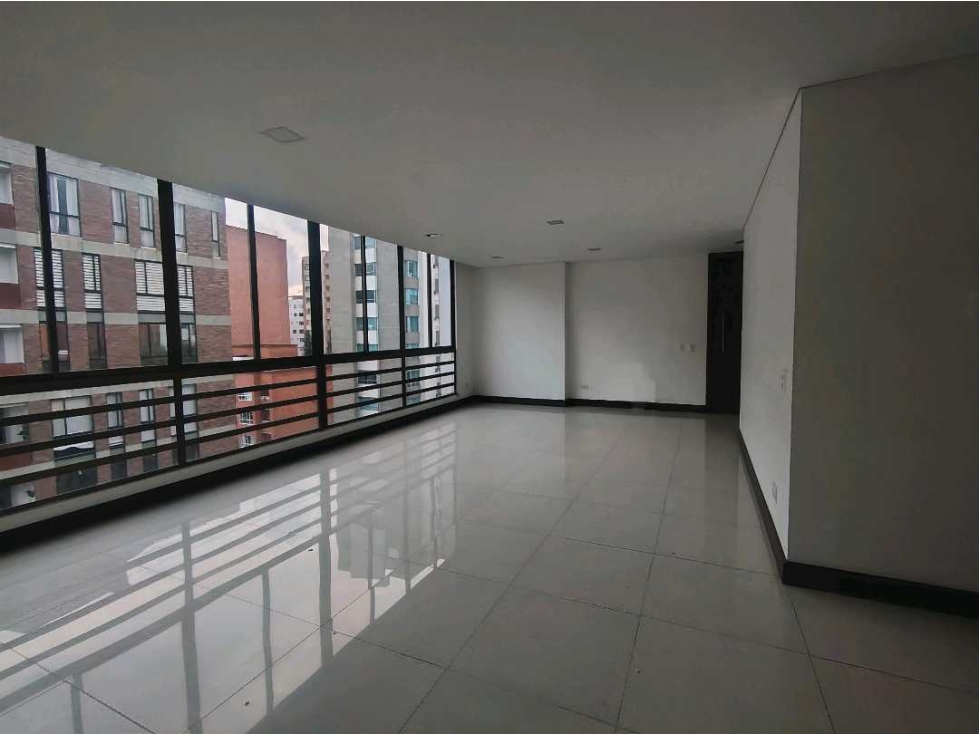 Apartamento en venta Laureles