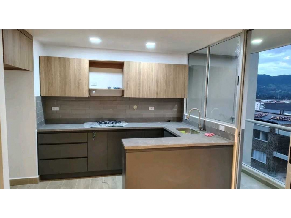 APARTAMENTO EN VENTA SECTOR LA CEJA*