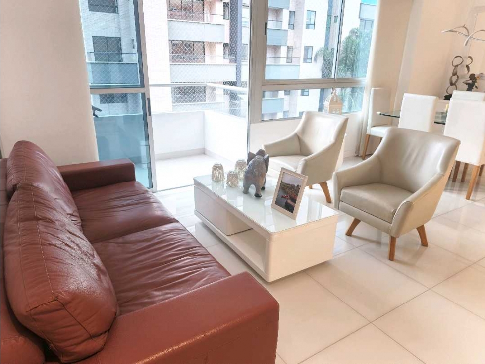 APARTAMENTO EN VENTA SECTOR LAURELES, MEDELLIN* — foto 2