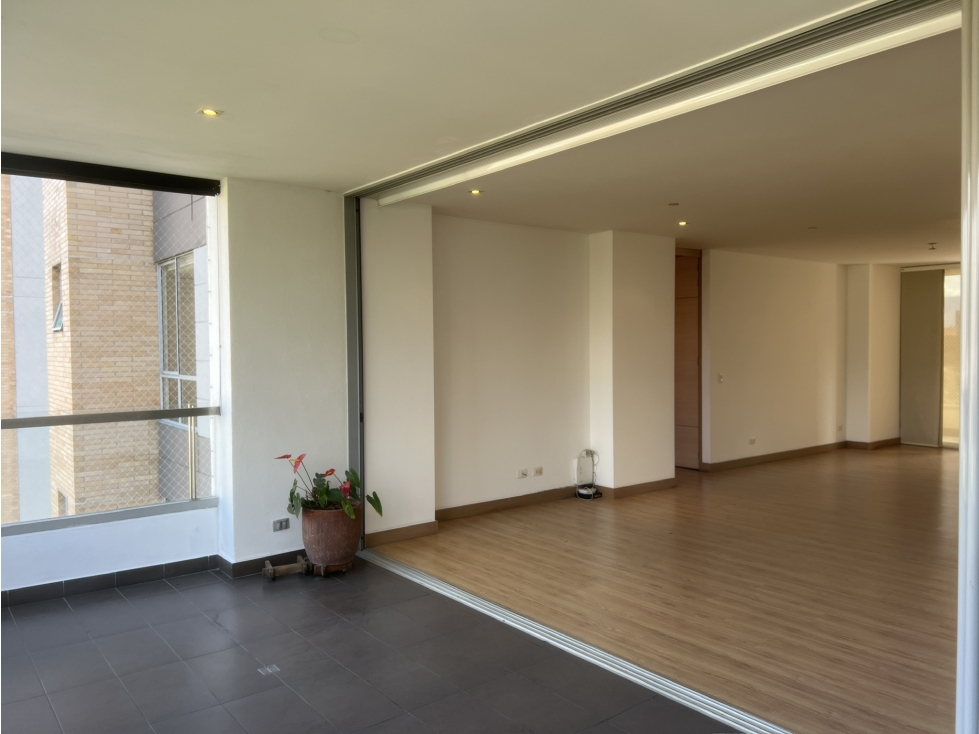 [RH] Apartamento para la venta, Loma de los Parra, Poblado, Medellín