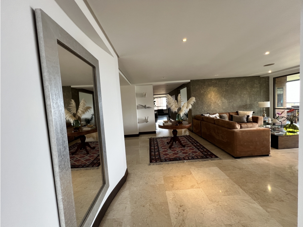 [RH] Apartamento para la venta, sector La Calera, Poblado, Medellín