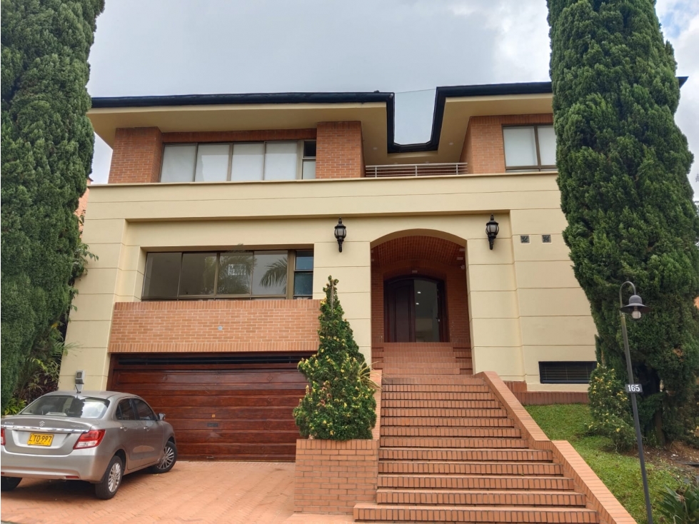 [SA] CASA EN ARRENDAMIENTO EN LOS BALSOS. EL POBLADO, MEDELLIN