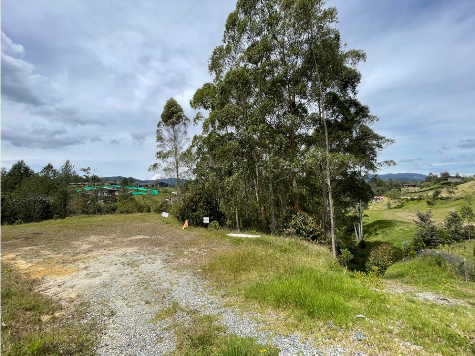 [JN] LOTE EN VENTA EN EL RETIRO, VEREDA PANTANILLO