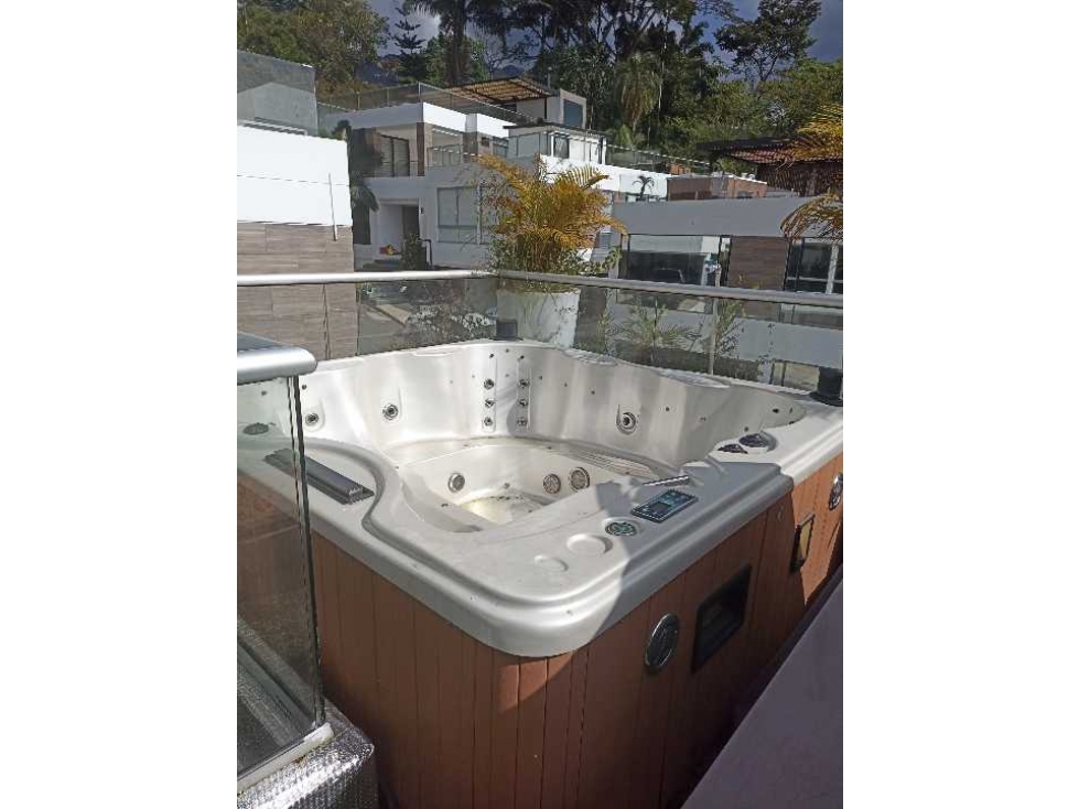 [EM] SE VENDE MUY BUENA CASA ENVIGADO CERCA A TERRACINA,DOMOTICA