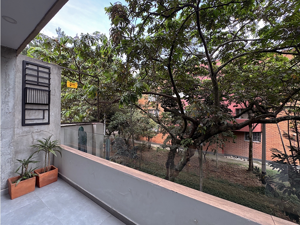 Apartamento En Venta En Laureles