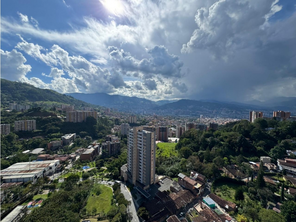 Apartamento En Venta En Envigado