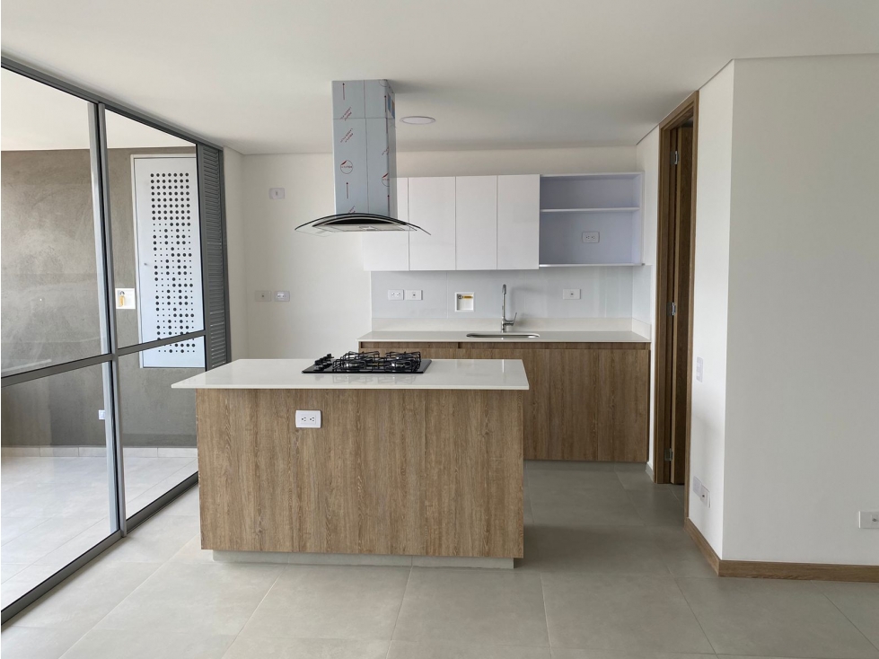 Venta de Apartamento en Sabaneta con hermosa vista panorámica — foto 2