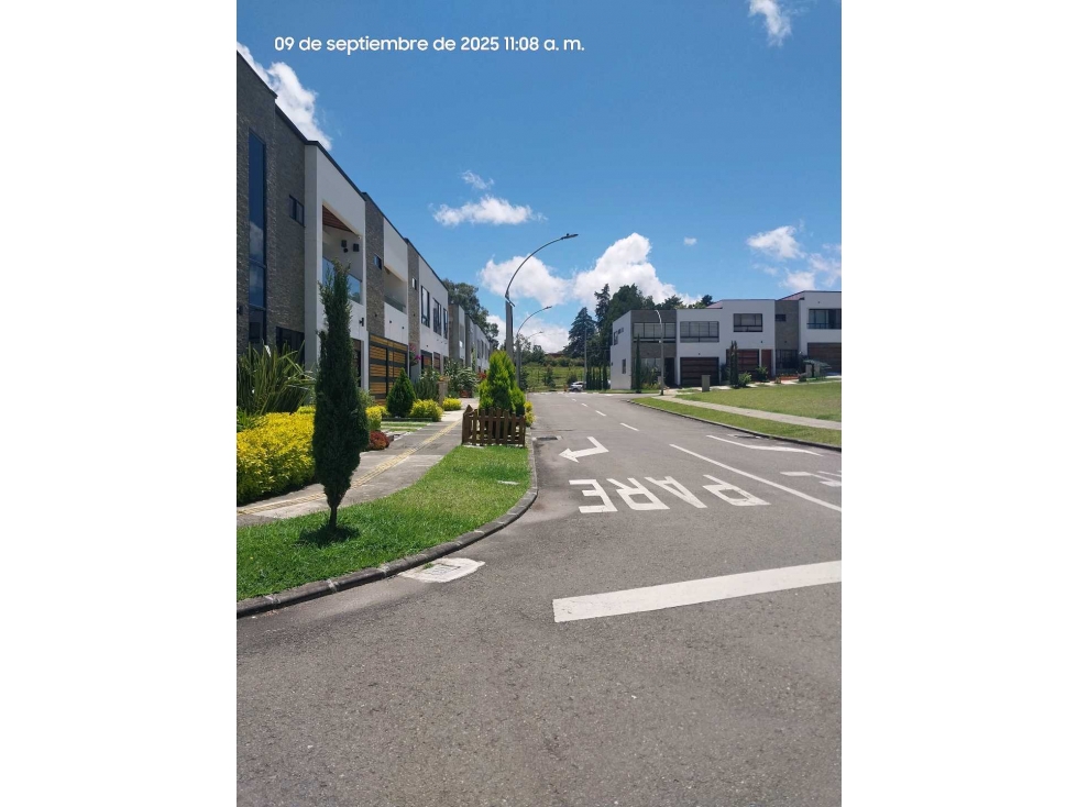 [RY] Venta lote en unidad cerrada, reserva de llanogrande — foto 3