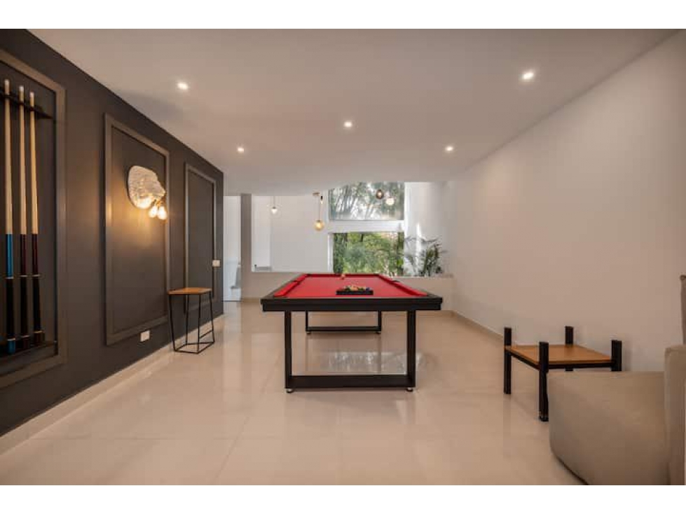 VENTA DE CASA DE LUJO, RENTADO EN AIRBNB EN EL TESORO, EL POBLADO — foto 2