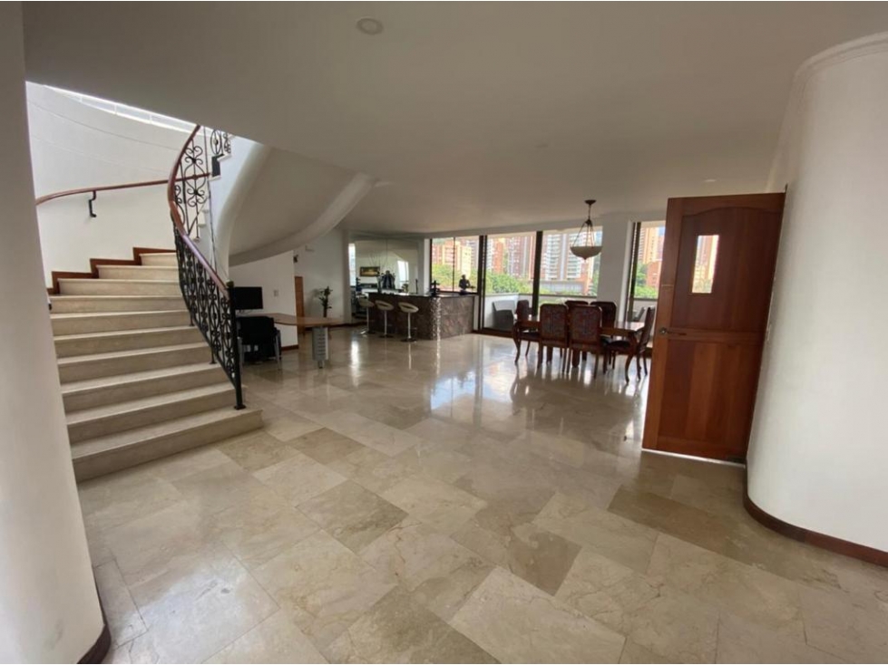 PENTHOUSE DÚPLEX EN VENTA LOMA DEL TESORO