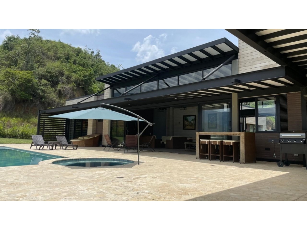VENTA DE FINCA MUY ACOGEDORA EN SAN JERÓNIMO CON AMENIDADES ÚNICAS — foto 4