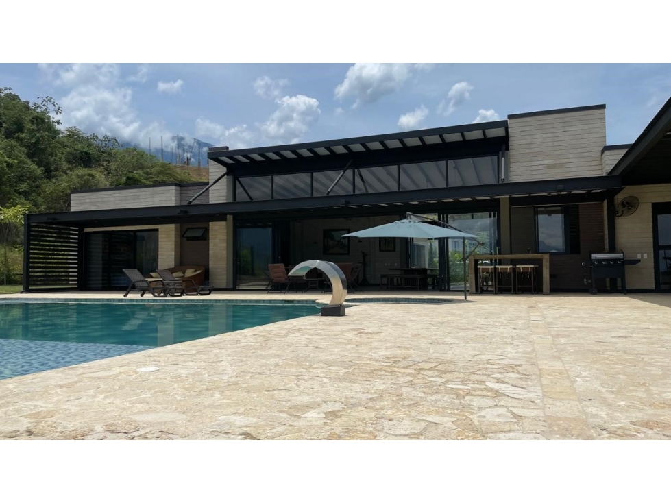 VENTA DE FINCA MUY ACOGEDORA EN SAN JERÓNIMO CON AMENIDADES ÚNICAS — foto 5