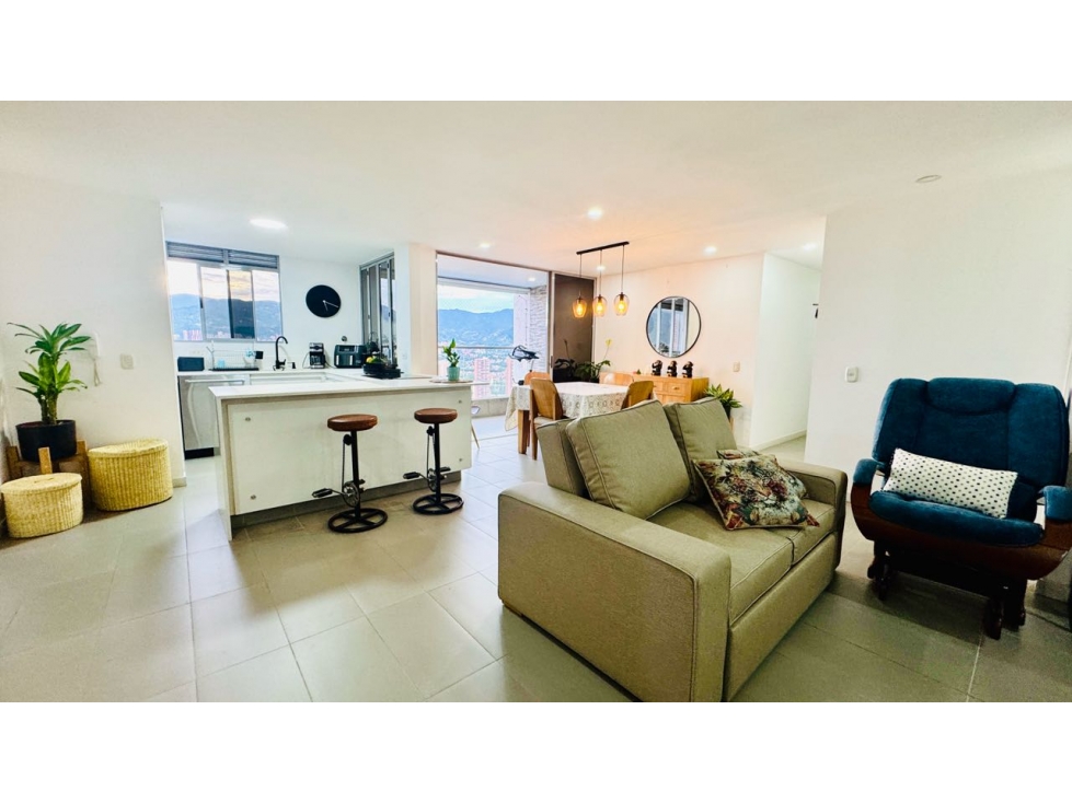 APARTAMENTO EN POBLADO LAS PALMAS