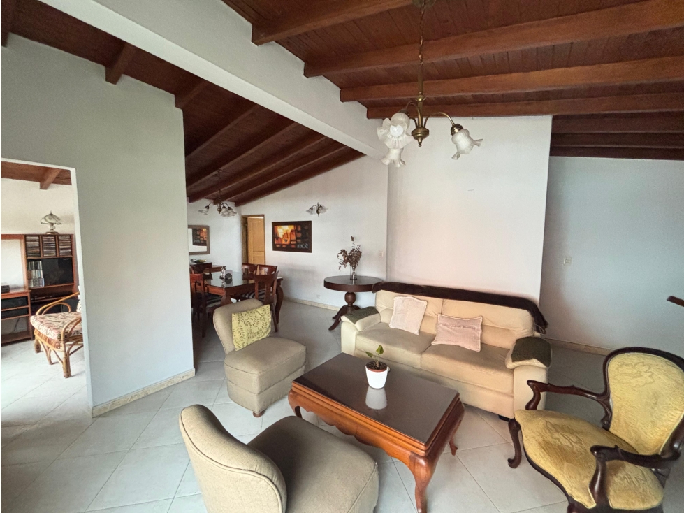 [SA] Venta de Casa en la Castellana, Medellín — foto 2