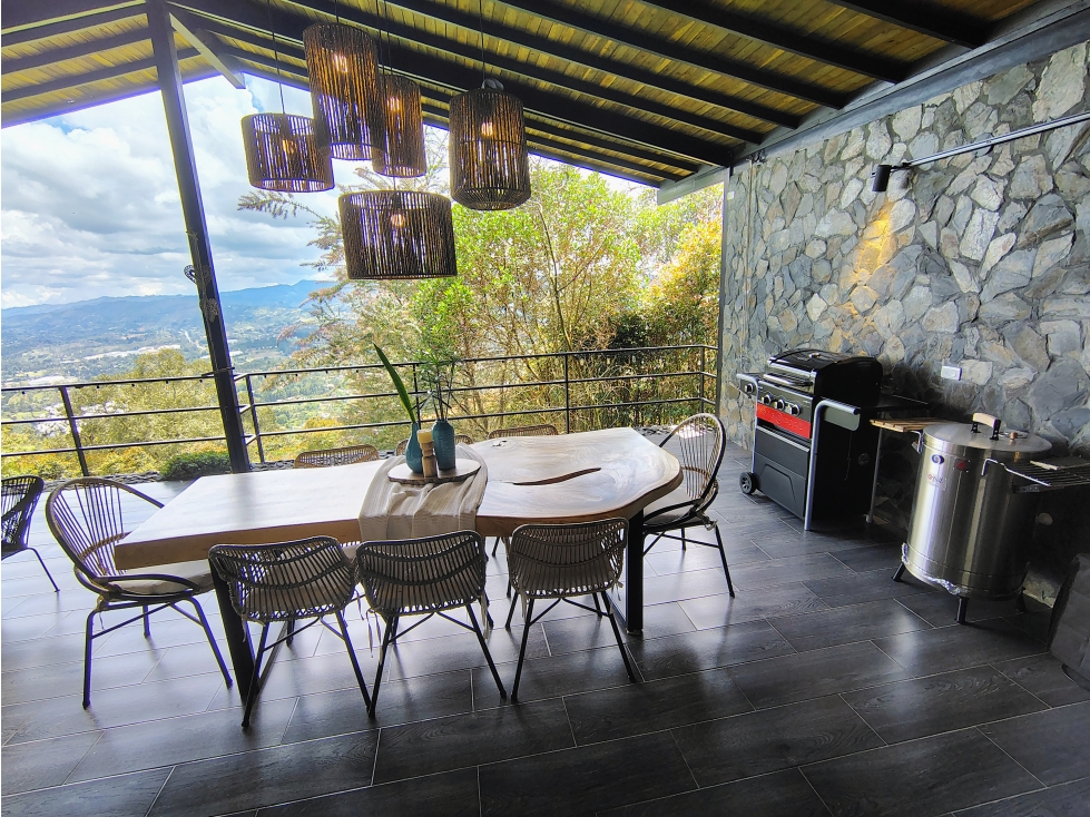 VENTA DE VISTA CON UNA ESPECTACULAR CASA EN VEREDA LA CLARA - GUARNE — foto 2