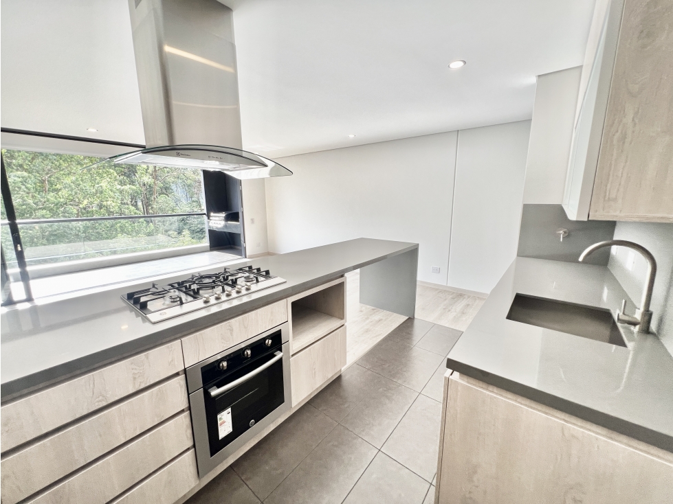 [CM] Apartamento para la Venta Poblado Alto, Medellín — foto 4