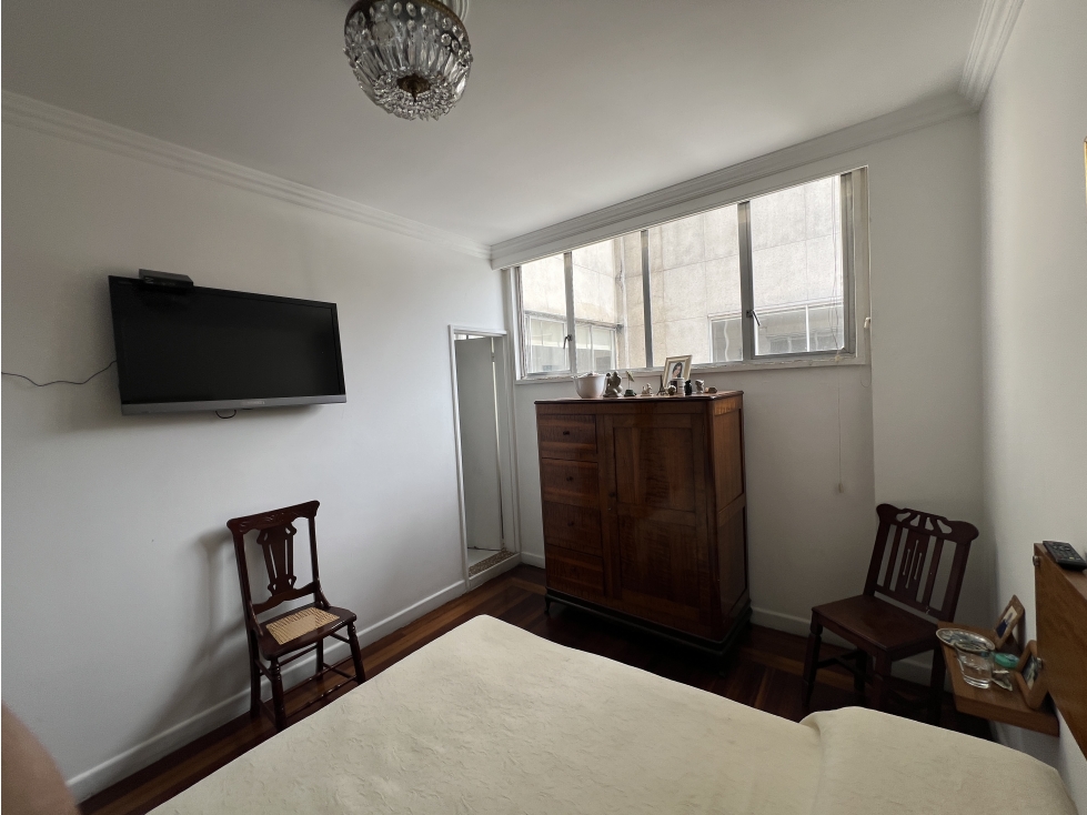 [RH] Apartamento en venta en el Centro de Medellín, Parque Bolívar — foto 3