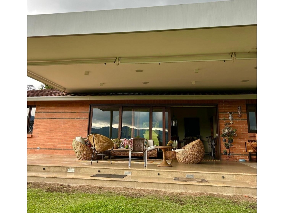 [VL] ARRIENDO FINCA EN JUANITO LAGUNA, EL RETIRO, ANT. — foto 2