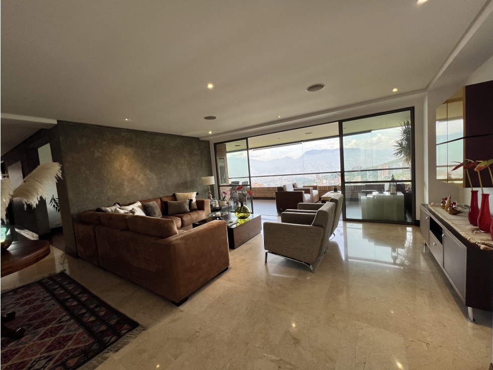 [RH] Apartamento para la venta, sector La Calera, Poblado, Medellín — foto 3