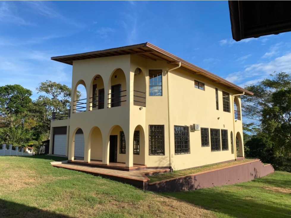 Manufactured Home For Sale in Lago Bay, Sona, Panama