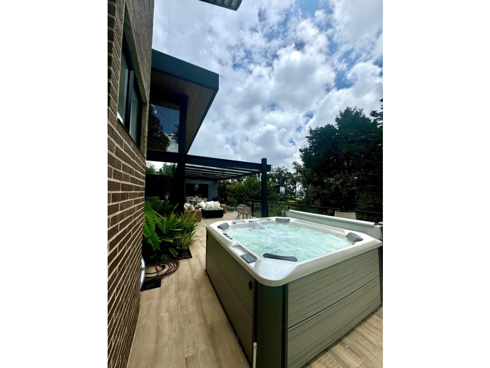 [RY] Vendo casa campestre - Alto de Palmas, Envigado — foto 2
