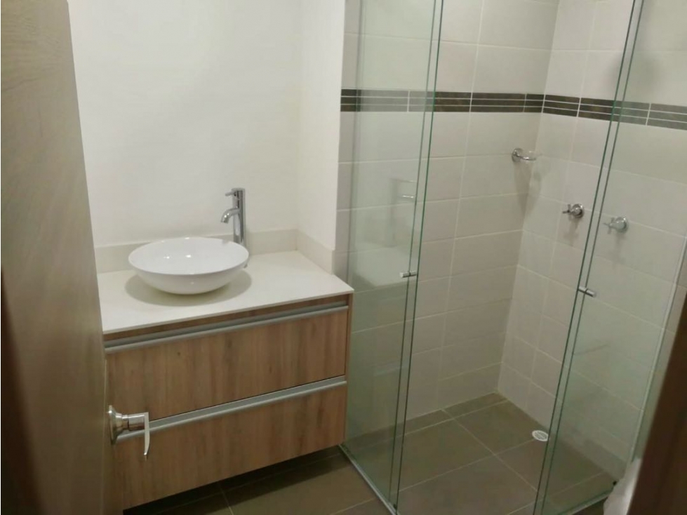[RY]Vendo apto en conquistadores, Laureles, Medellín — foto 4