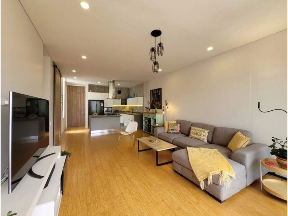 [RY] PENTHOUSE EN VENTA CON TERRAZA Y HERMOSA VISTA EN ENVIGADO — foto 4